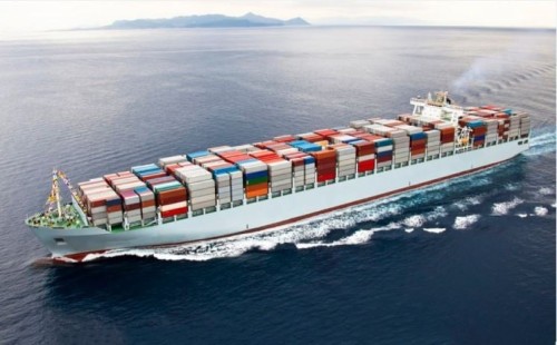 ভারি জাহাজে কার্বন নিঃসরণ বেশি 