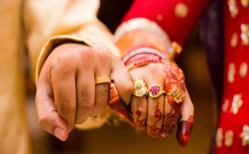 বিয়ের বয়স মেয়ের ১৬, ছেলের ১৮ করার দাবি 