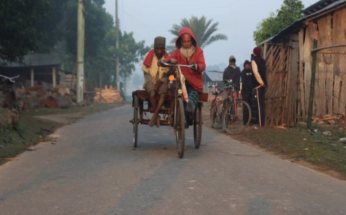 চুয়াডাঙ্গায় তাপমাত্রা নামলো ৯ ডিগ্রিতে 