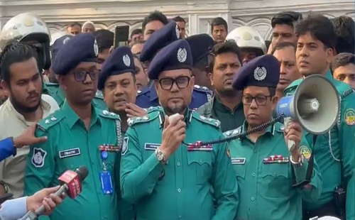 গাজীপুর সদর থানার ওসিকে প্রত্যাহার করলেন পুলিশ কমিশনার 