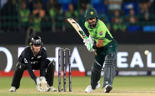 পাকিস্তানকে হারিয়ে দুর্দান্ত শুরু নিউজিল্যান্ডের 