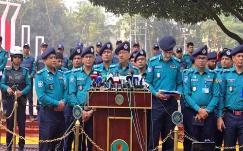 রাজধানীতে বিচ্ছিন্ন দু-একটা ঘটনা ছাড়া আইন শৃঙ্খলা স্বাভাবিক: ডিএমপি কমিশনার 