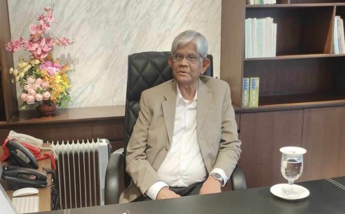 রমজানের কোনো পণ্যের ঘাটতি নেই: অর্থ উপদেষ্টা 