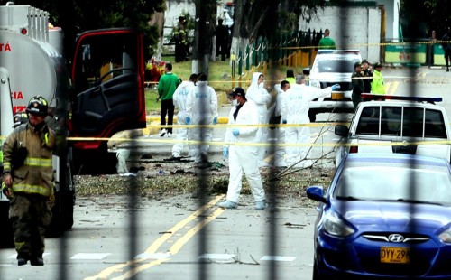 কলম্বিয়ায় বোমা হামলা, আহত ১৭ 