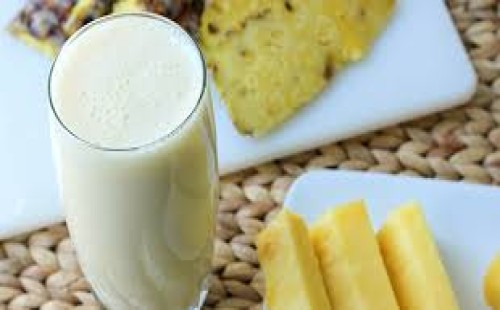 দুধের পরপরই আনারস খেলে কী হয়? 