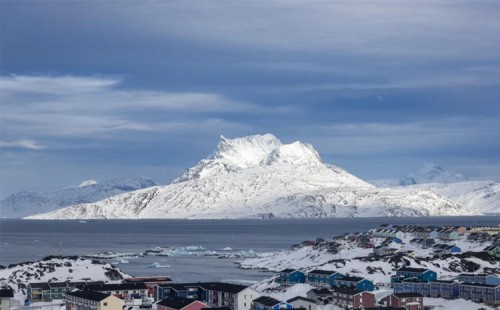 গ্রিনল্যান্ডে ভোট শুরু 