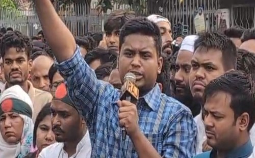 সেনাবাহিনীর বিষয়ে নিজেদের অবস্থান স্পষ্ট করলেন হাসনাত আবদুল্লাহ 