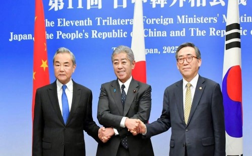 চীন-জাপান-কোরিয়ার বাণিজ্য বৈঠক 