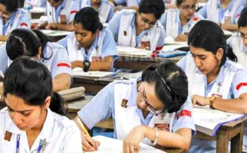 এইচএসসির ফরম পূরণে ফের সুযোগ পেল বাদ পড়া শিক্ষার্থীরা 