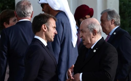 ১২ ফরাসি কর্মকর্তাকে আলজেরিয়া ত্যাগের নির্দেশ