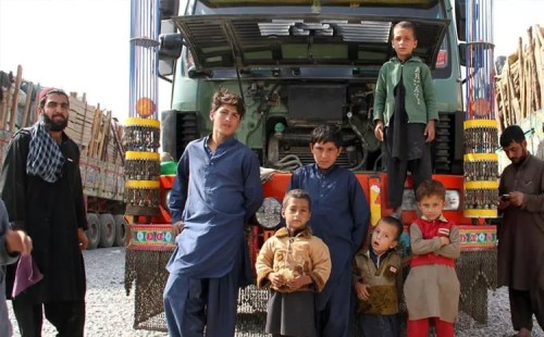 দেশে ফিরেছে ৬০ হাজার আফগান 