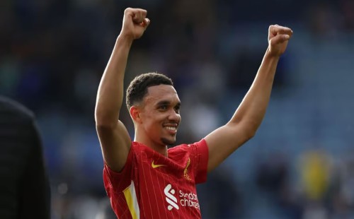 লেস্টারকে হারিয়ে শিরোপার আরও কাছে লিভারপুল 