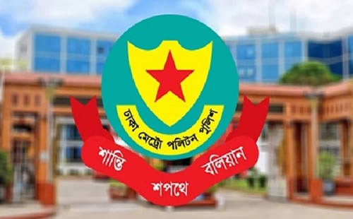 দুই ছাত্রী আটকের খবর সঠিক নয়: ডিএমপি 