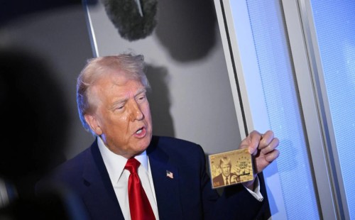 ট্রাম্পের রোম ত্যাগ 