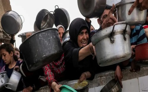 খাবার পাচ্ছে না গাজা 