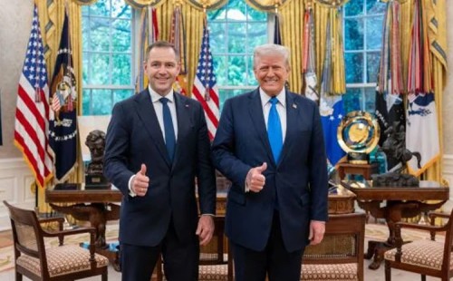 ট্রাম্প-পোলিশ ডানপন্থী নেতা সাক্ষাৎ 