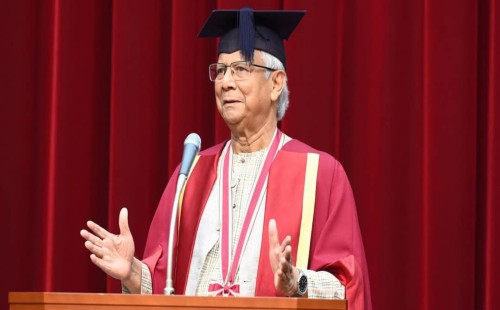 ছোট্ট গ্রামে ক্ষুদ্রঋণের যাত্রা শুরুর গল্প জাপানিদের শোনালেন ড. ইউনূস 