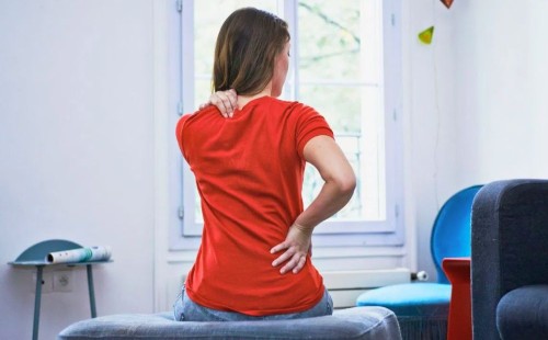 পিঠ ও কোমর ব্যথার মূল কারণ হতে পারে ভিটামিন ডি-এর ঘাটতি 