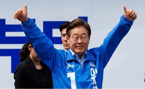 জয়ের পথে  লি জায়ে-মিয়ং 