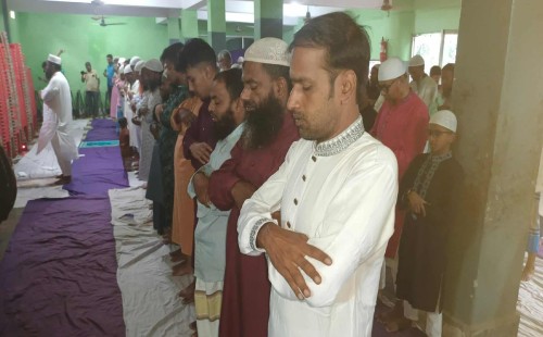 দিনাজপুরে দুই হাজার পরিবার আজ উদযাপন করছে ঈদ 