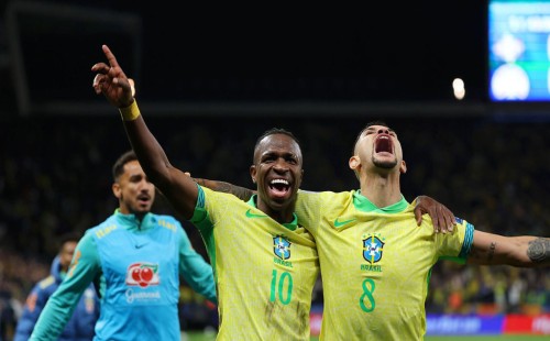 ভিনিসিয়াসের গোলে প্যারাগুয়ের বিপক্ষে ব্রাজিলের জয় 