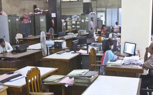 ১০ দিনের ছুটি শেষে আজ খুলছে অফিস-আদালত 