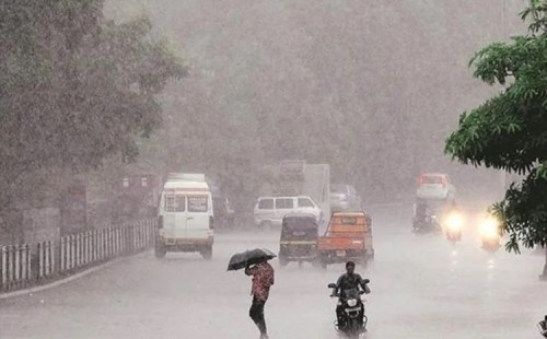 গুজরাটে বৃষ্টিপাতে নিহত ১৮ 