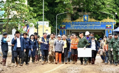 বন্যায় ক্ষতিগ্রস্ত অঞ্চলে পেতংতার্ন 