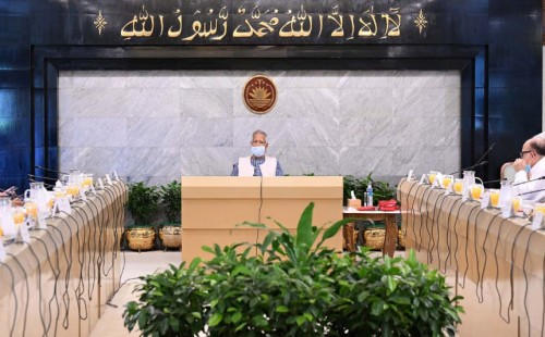 সরকারি চাকরিজীবীদের তদন্ত ছাড়া শাস্তি নয় 