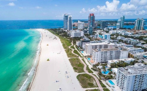 ফ্লোরিডায় মেরিন সেনা মোতায়েন 