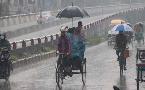 ঢাকায় ভারী বৃষ্টি, ২৪ ঘণ্টায় ৪৫ মিলিমিটার রেকর্ড 
