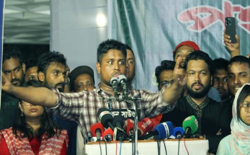 আমরা স্বৈরাচারের পতন ঘটাতে পারলেও সফল রাষ্ট্র গঠন করতে পারিনি: হাসনাত আবদুল্লাহ 