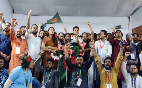 নতুন সংবিধানের জন্য আমরা রাজপথে নেমেছি : নাহিদ ইসলাম 