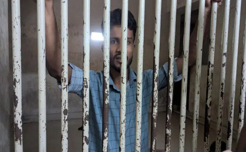 জামিন পেলেন সেই রিকশাচালক 