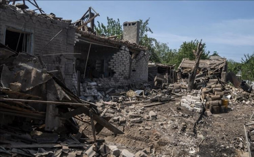 আরও ৩ গ্রাম দখল 