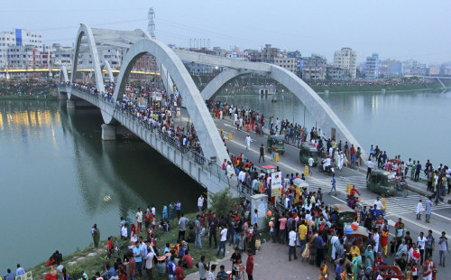যে কারণে বাংলাদেশের মানুষের গড় আয়ু ৫ বছর কমছে 