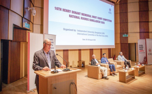 যুদ্ধের কারণ যাই হোক না কেন, মানবিক আইন মানতে হবে : নিকোলাস ফ্লুরি 