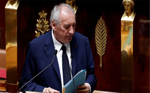 ফ্রান্সের প্রধানমন্ত্রীর পদত্যাগ 