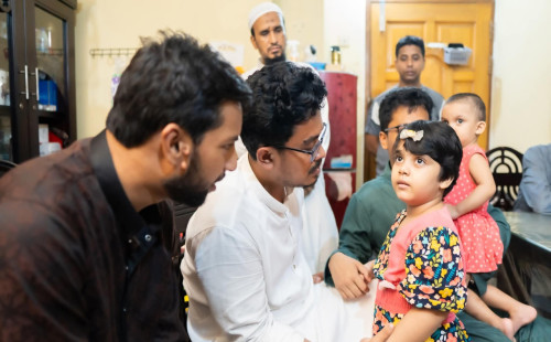 মারা যাওয়া সাংবাদিকের পরিবারকে ২ লাখ টাকা সহায়তা দিল ছাত্রশিবির 