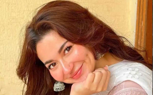 ঢাকায় আসছেন হানিয়া আমির 