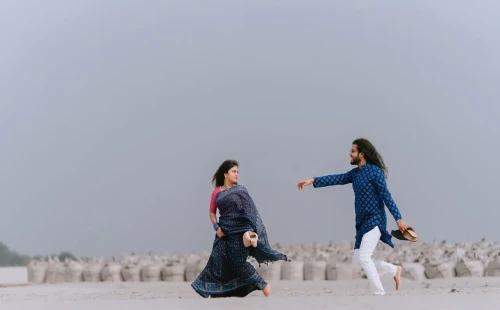 আজ প্রথম প্রেম মনে করার দিন 