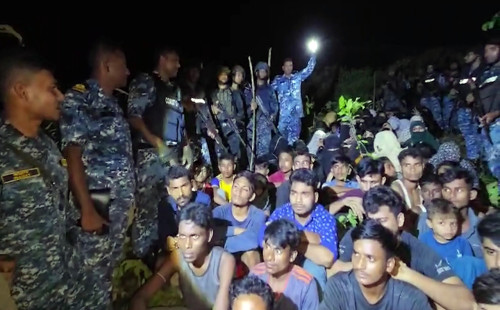 টেকনাফের গহীন পাহাড় থেকে নারী-শিশুসহ অপহৃত ৬৬ জন উদ্ধার 