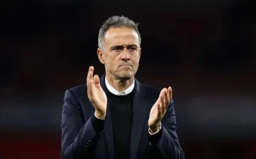 বর্ষসেরা কোচ এনরিকে 