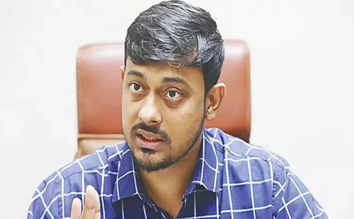 নাসীরুদ্দীন পাটওয়ারীকে ‘অবাঞ্ছিত’ ঘোষণা 