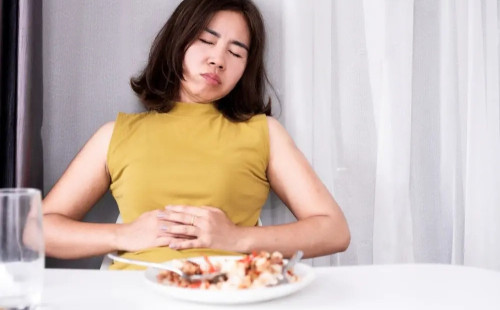 পেট ফাঁপা ও ক্লান্তি এড়াতে যেসব খাবার এড়ানো উচিত 