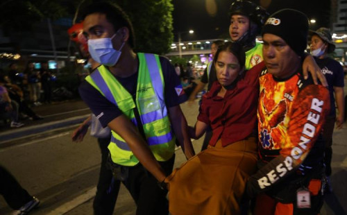 ফিলিপাইনে নিহত বেড়ে ৬০