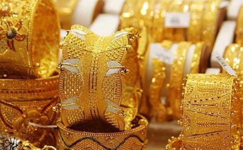 স্বর্ণের দামে রেকর্ড, ভরি ছাড়ালো ২ লাখ 