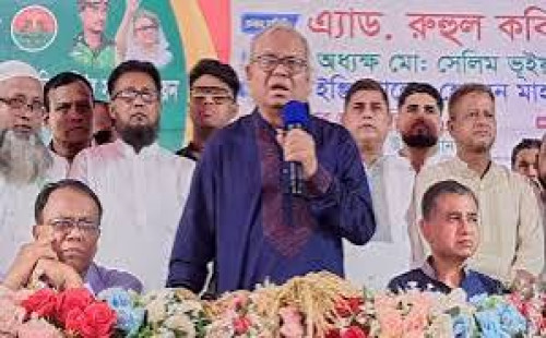 দুর্নীতিবাজ-সন্ত্রাসীদের বিএনপিতে স্থান নেই: রুহুল কবির রিজভী 