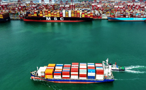 যুক্তরাষ্ট্রের বিরুদ্ধে ‘দ্বৈত নীতি’র অভিযোগ 