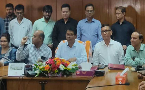 শতভাগ পাসের লোভে ছাত্র বাদ দেওয়া অনৈতিক : ঢাকা বোর্ড চেয়ারম্যান 